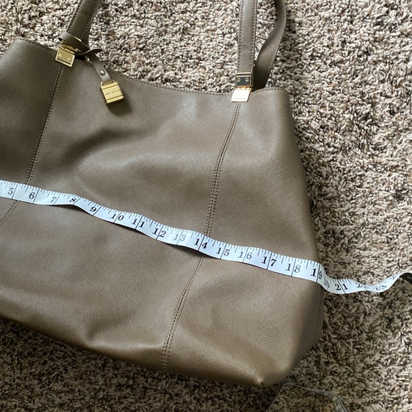 Tommy Hilfiger Large Tote Purse Shoulder Bag - Picture 7 of 12